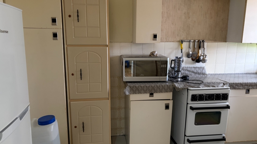 1 Bedroom Property for Sale in Potchefstroom North North West